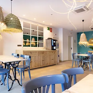 ** Гостевой дом Yomo Bcn Port Испания